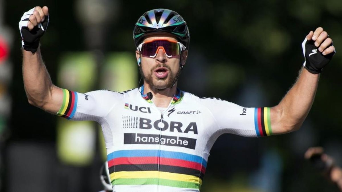 Peter Sagan logra su victoria número 100 en el Gran Premio de Quebec, el pasado 8 de septiembre-AP / JACQUES BOISSINOT