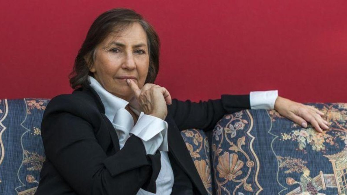 La editora y escritora francesa Teresa Cremisi, el pasado martes en Barcelona.-FERRAN SENDRA