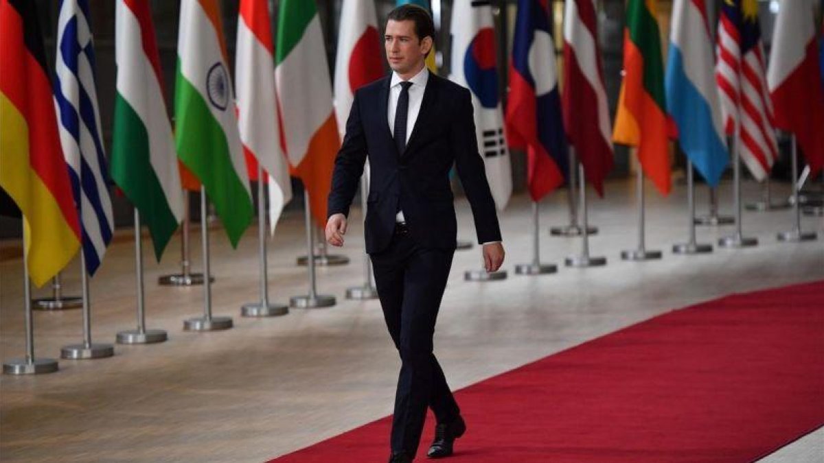 El canciller austriaco, Sebastian Kurz, el pasado 19 de octubre en la cumbre Europa-Asia celebrada en Bruselas.-AFP / BEN STANSALL