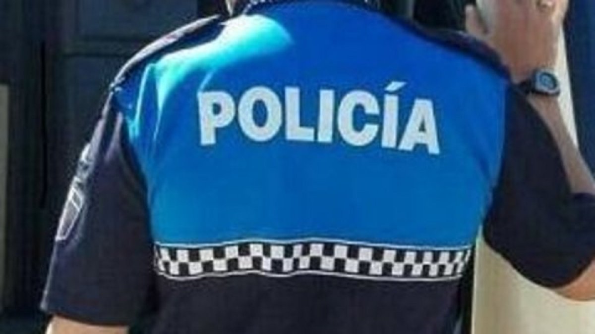 Agente de la Policía Municipal de Valladolid.- E. M.