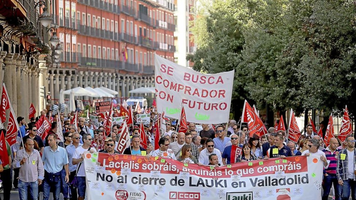 ÚItima manifestación en Valladolid de apoyo a los trabajadores de Lauki.-ICAL