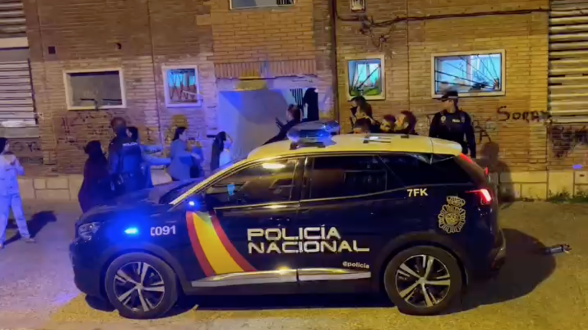 Momento de la detención del 'Rini' de la Banda del BMW en Valladolid. / E. M.