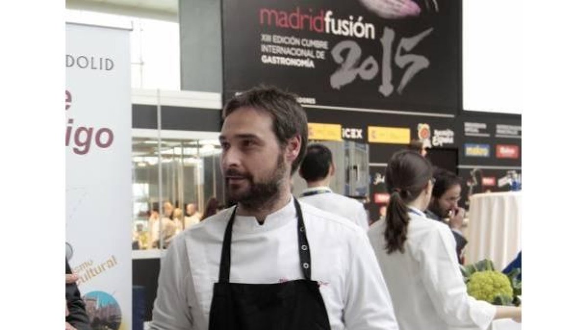 El cocinero vallisoletano Miguel Ángel de la Cruz (La Botica- Matapozuelos).- E.M.