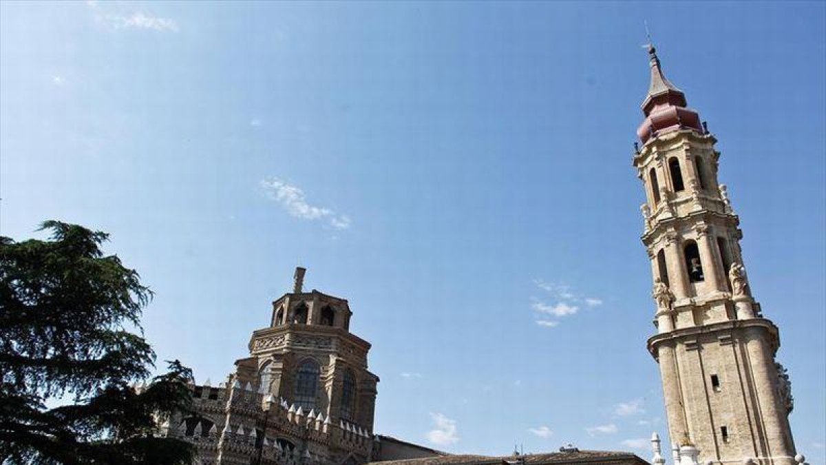 La Seo (Zaragoza) fue inmatriculada por el arzobispo Elías Yanes en 1987-CHUS MARCHADOR