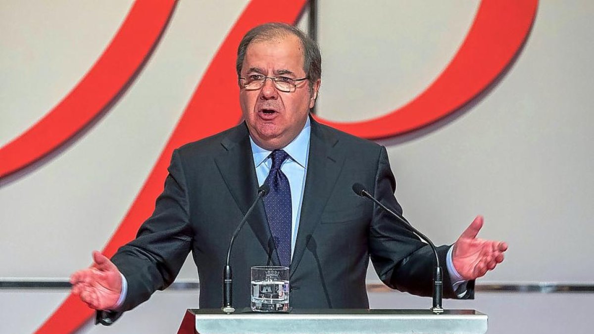 Juan Vicente Herrera, durante su discurso en los premios.-PABLO REQUEJO (PHOTOGENIC)