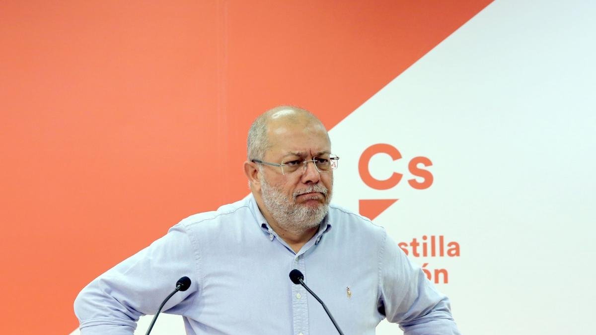 Francisco Igea, en un momento de su comparecencia ante los medios.-ICAL