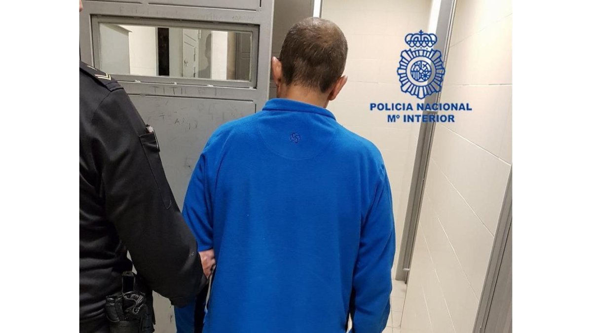-POLICIA NACIONAL