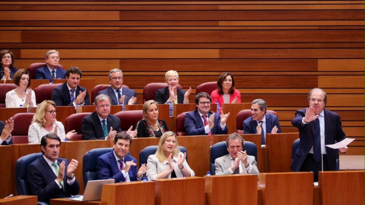 Intervención del presidente de la Junta, Juan Vicente Herrera, en el Pleno de las Cortes-ICAL