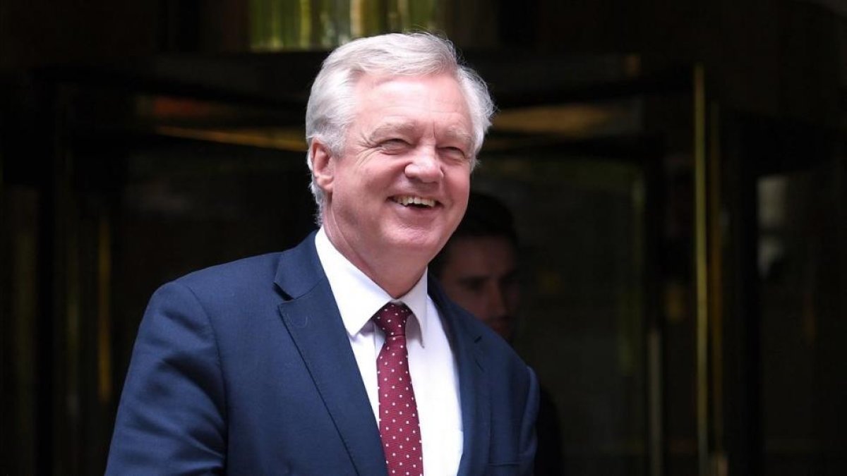 El ministro para el brexit, David Davis-REUTERS / HANNAH MCKAY