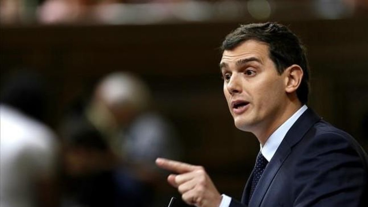 Albert Rivera, durante su intervención el pleno de investidura.-JUAN MANUEL PRATS