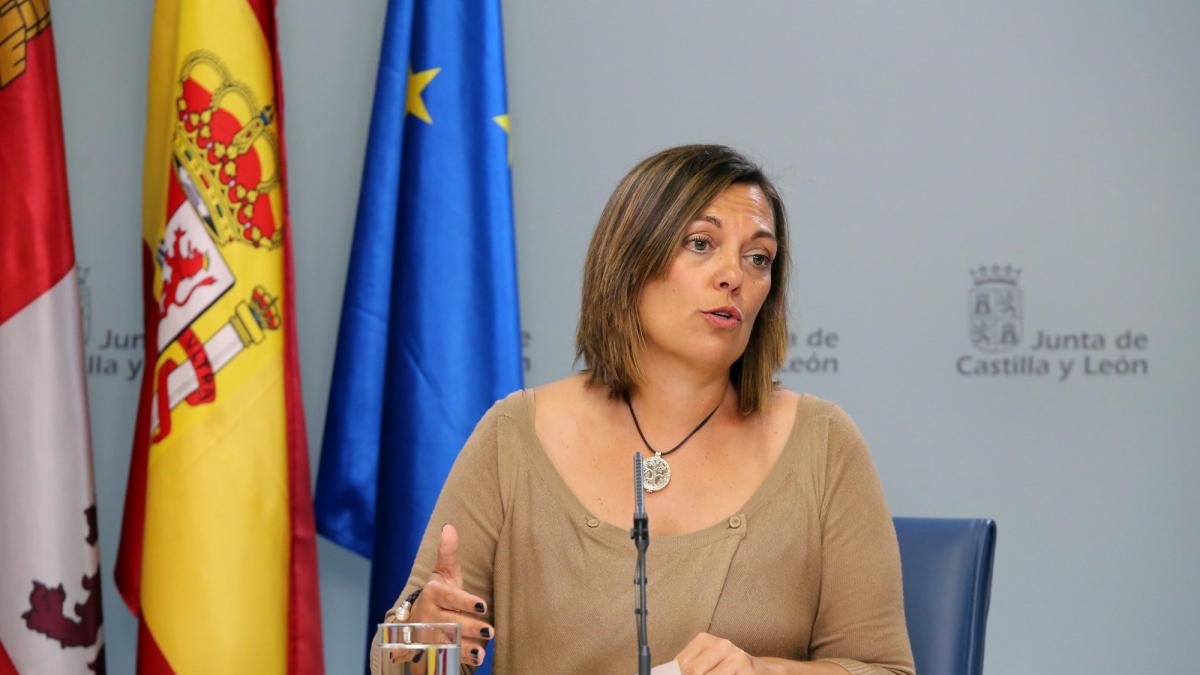 La consejera de Agricultura y portavoz de la Junta, Milagros Marcos, durante la rueda de prensa posterior al Consejo de Gobierno de Castilla y León-RUBÉN CACHO / ICAL