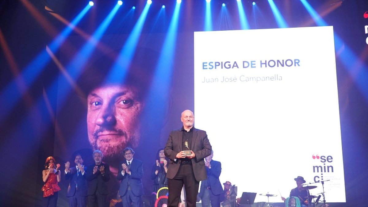 El cineasta argentino, Juan José Campanella, recibió la Espiga de Honor.- ICAL