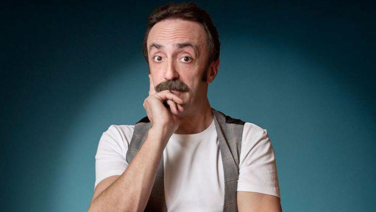 El actor y humorista Santi Rodríguez está ingresado en un hospital tras sufrir un trombo en la arteria esplénica.-EL PERIÓDICO