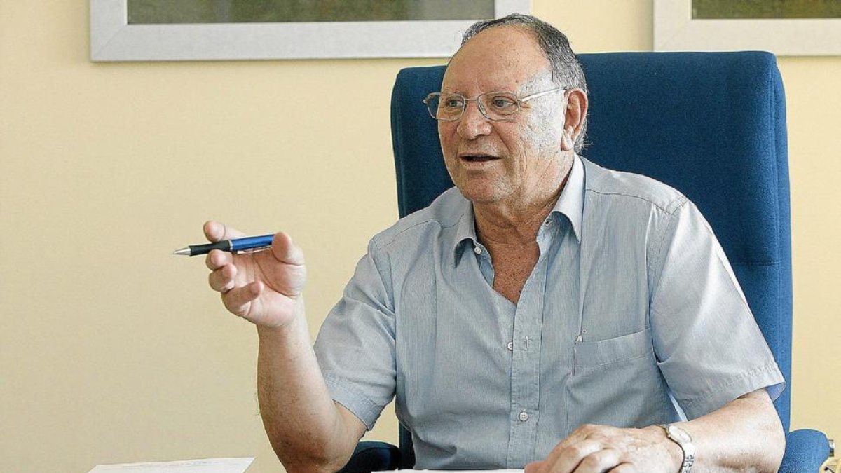 Ángel González Quintanilla, Presidente de Ferduero.-