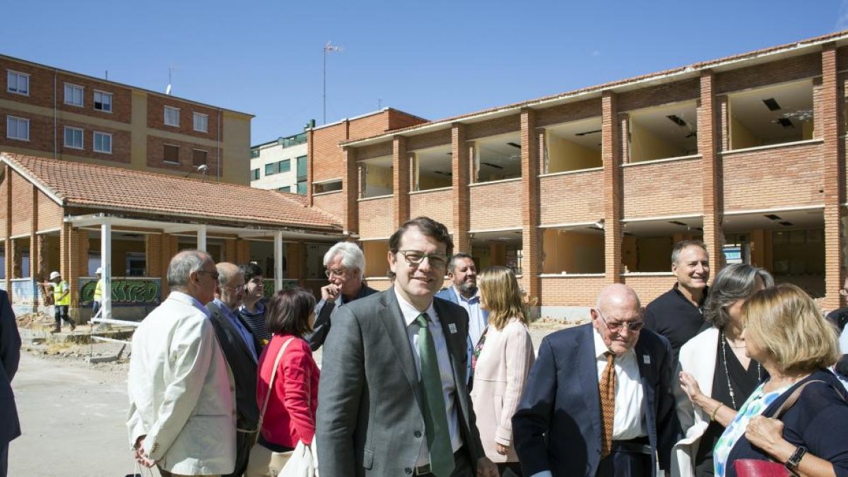 Presentación y visita a las obras del nuevo centro Victoria Adrados.-ICAL