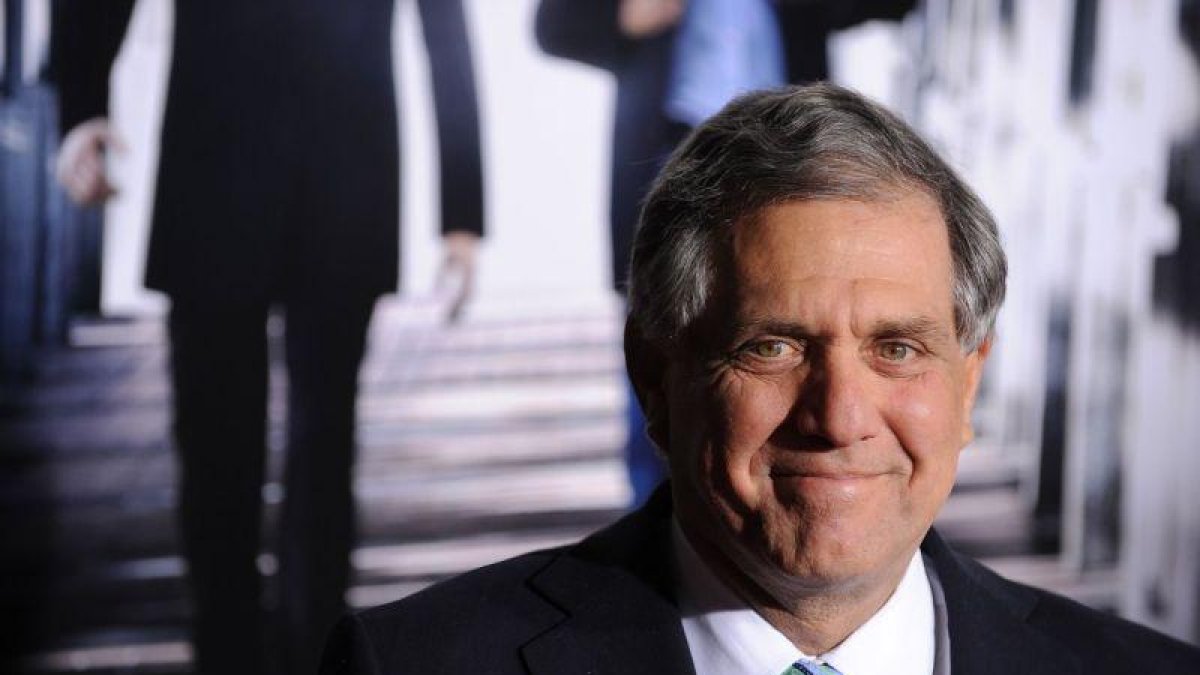 Moonves, por aquel entonces casado y con tres hijos, se mostró desnudo ante la joven y le prometió que la incluiría en cualquier programa si se convertía en su novia.-AFP