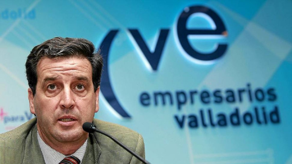 El hasta ahora presidente de la Confederación Vallisoletana de Empresarios (CVE), José Antonio de Pedro-J.M.Lostau