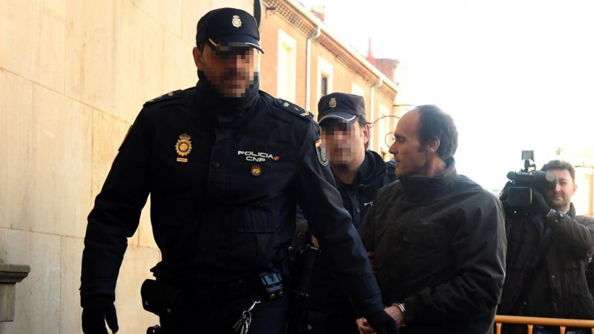 La Audiencia Provincial de León acoge la primera sesión del juicio por el asesinato, en abril de 2015, de la peregrina Denise Pikka Thiem-ICAL