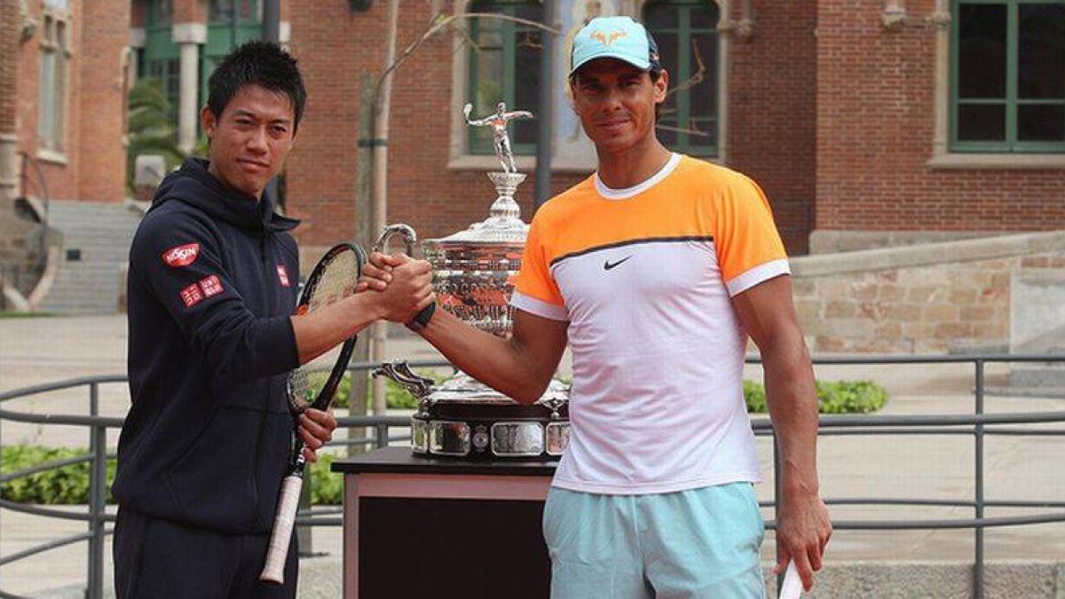 Rafael Nadal y Kei Nishikori, durante la presentación del Barcelona Open Banc Sabadell, en el Hospital de Sant Pau.-Foto: IGNASI PAREDES