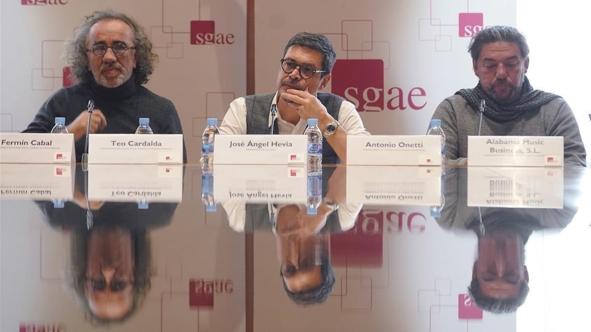 Teo Cardalda, José Ángel Hevia y Antonio Onetti, el pasado 18 de diciembre en la SGAE-JOSÉ LUIS ROCA
