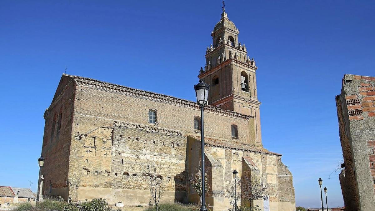 Imagen de archivo de la iglesia de San Boal de la localidad de Pozaldez.-MAR TORRES