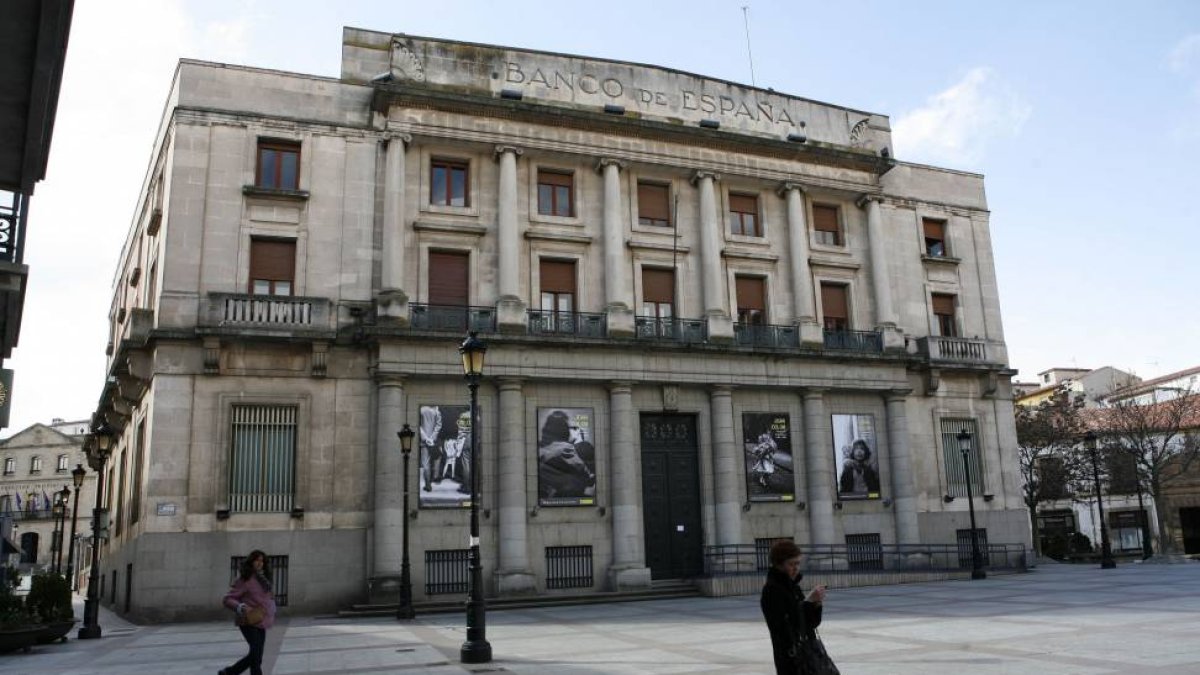 Edificio del antiguo Banco de España en Soria en una imagen de archivo.-ICAL