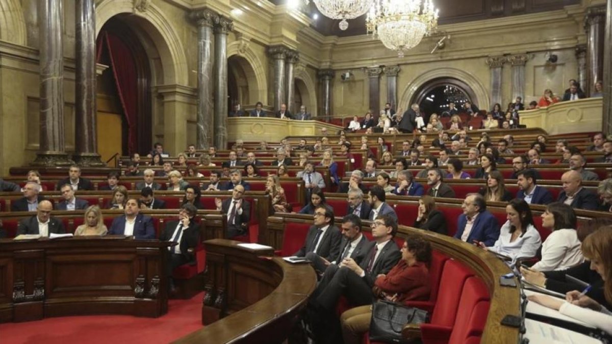 Pleno del Parlament del pasado 22 de marzo en el que se aprobó el proyecto de presupuestos-DANNY CAMINAL