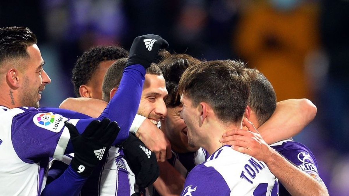 Weissman-celebra-gol