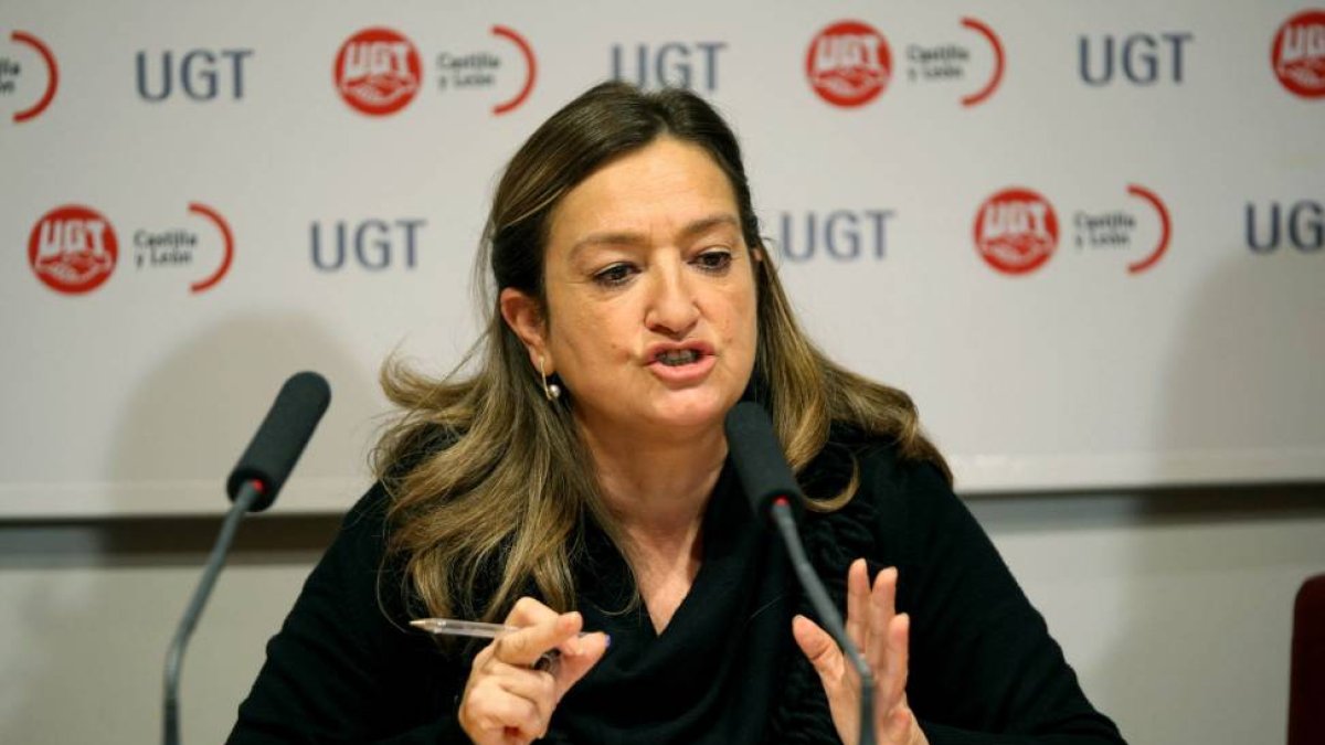 La secretaria general de FSP-UGTCyL, Carmen Ámez Revuelta-Ical