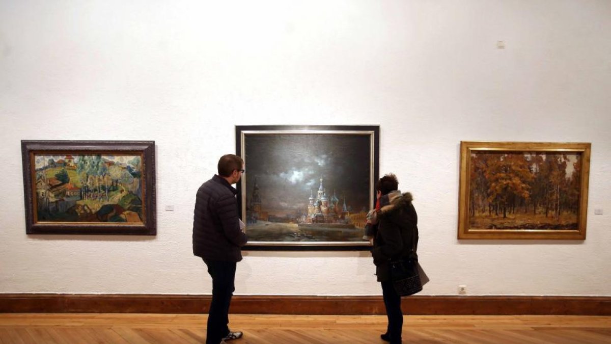 Exposición 'La vida en la pintura rusa del siglo XX. Colección Dolores Tomás. Fundación Surikov'-Ical