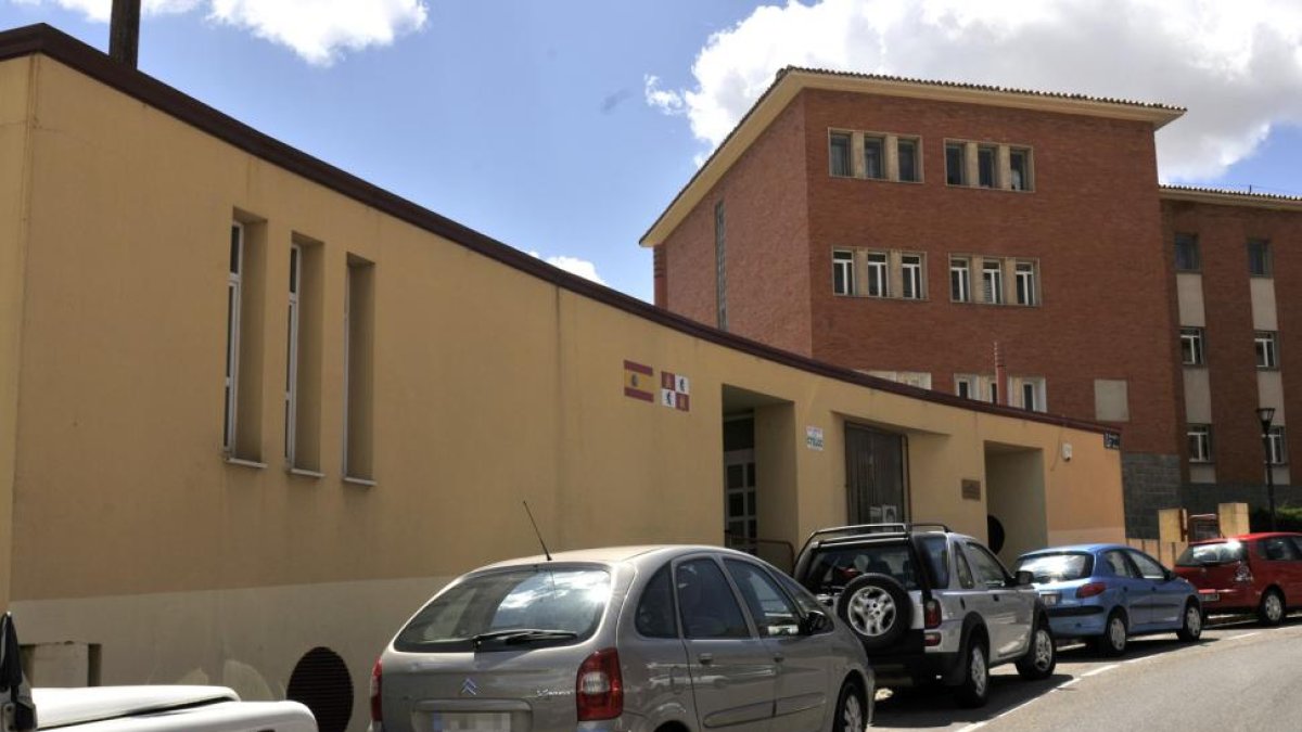 Fachada del centro infantil de ‘El Trébol’.-VALENTÍN GUISANDE