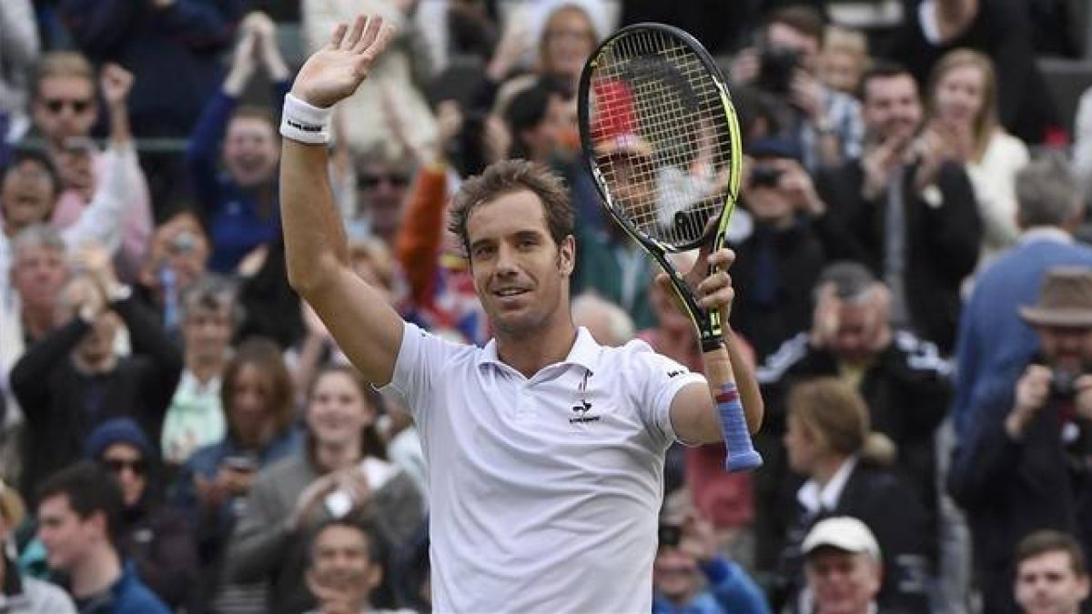 Gasquet celebra la victoria ante Wawrinka.-Foto: REUTERS / TOBY MELVILLE