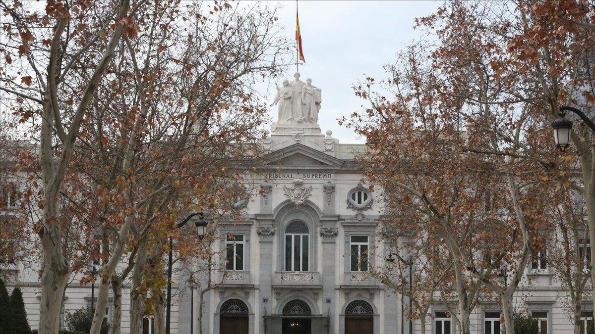 La fachada del Tribunal Supremo, donde en breve se celebrará el juicio al procés.-DAVID CASTRO