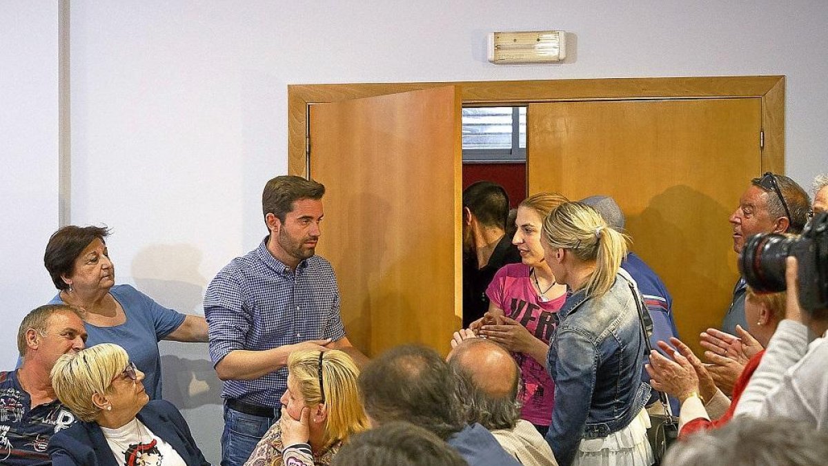 Antidio Fagúndez, secretario general del PSOE, preside la comisión ejecutiva federal, ayer, en Zamora.-JOSÉ LUIS CABRERO