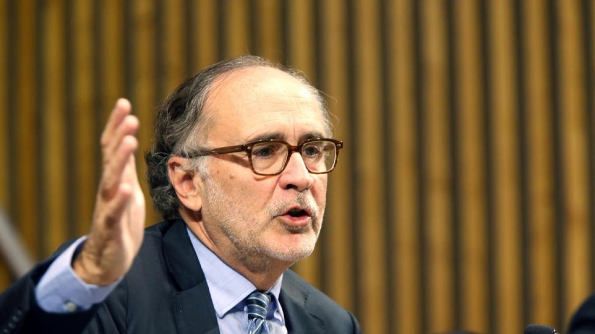 Javier Ayuso, durante su intervención en el curso de la UEMC.-ICAL