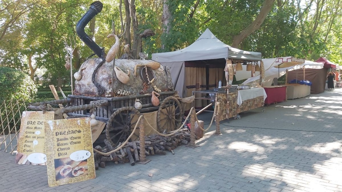 Uno de los puestos que se pueden visitar en el Mercado Imperial de la India Chica. EM