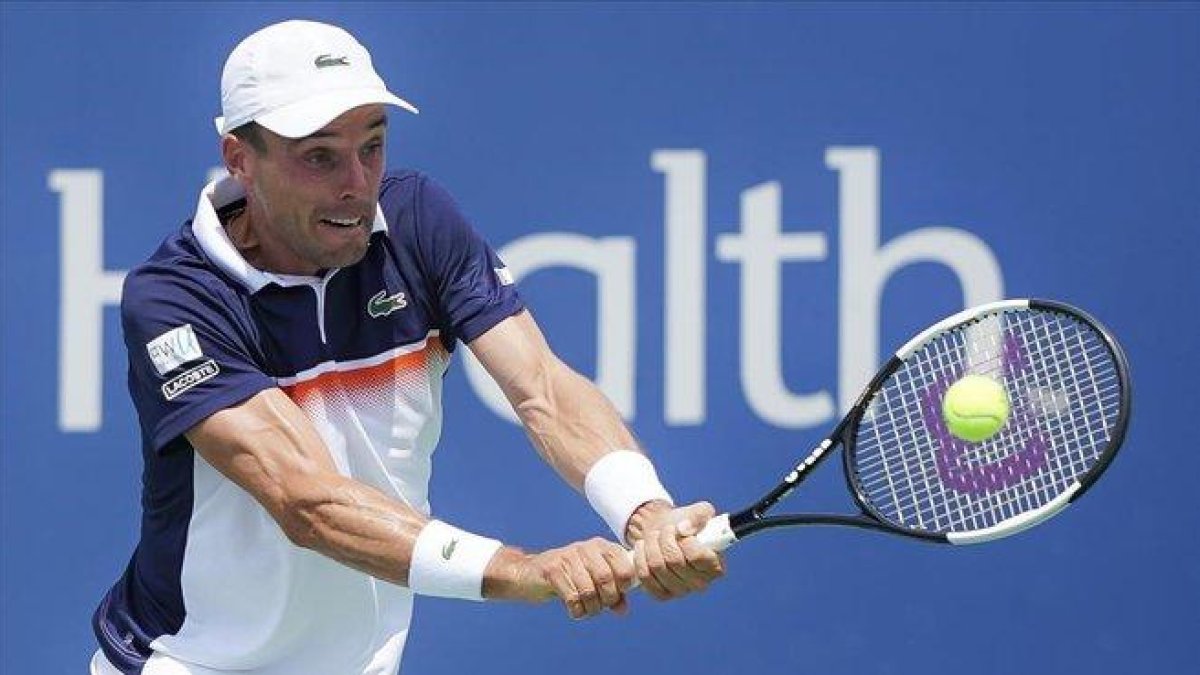 Roberto Bautista, en el partido contra Gasquet del pasado vieernes.-AP / JOHN MINCHILLO