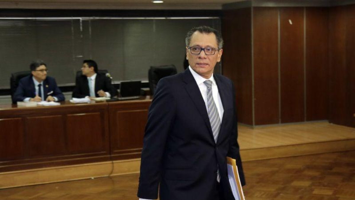 Glas fue ministro y vicepresidente durante la administración del exgobernante Rafael Correa (2007-2017).-AP