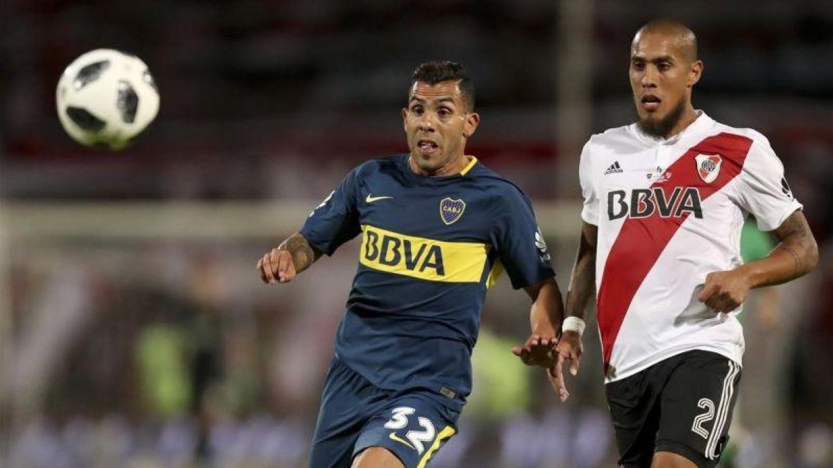 Imagen del Superclásico argentino.-AP / MARCELO RUIZ