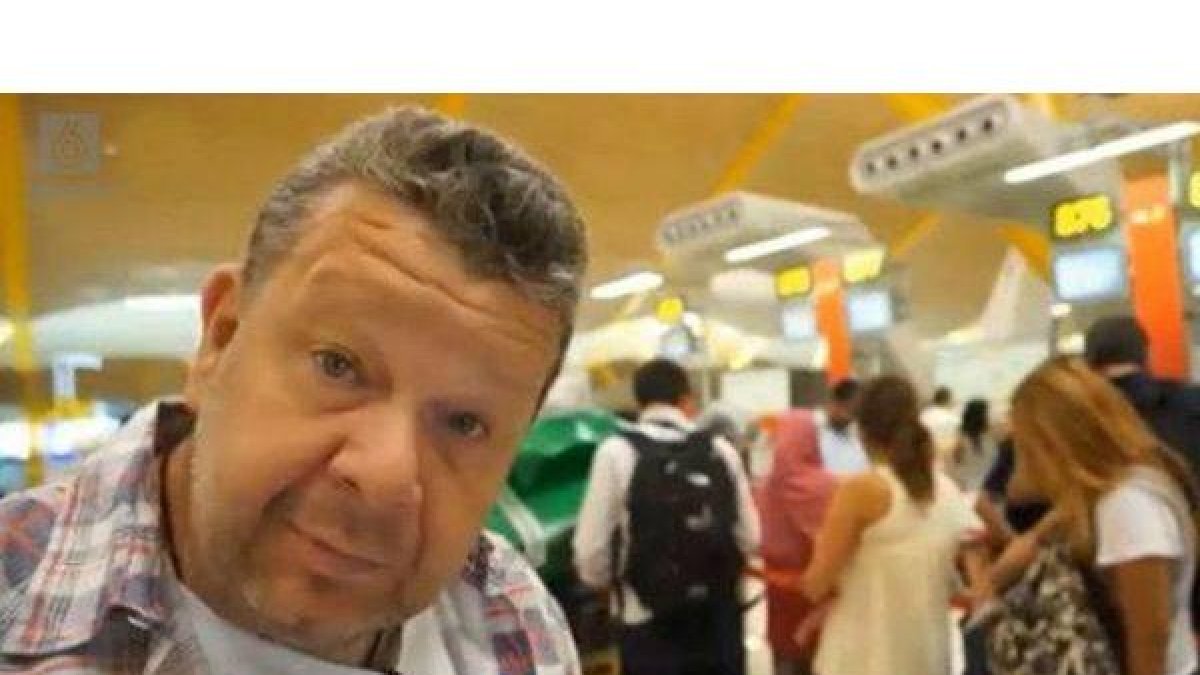 Alberto Chicote en Barajas, durante el programa 'El precio de los alimentos'.-Foto: LA SEXTA