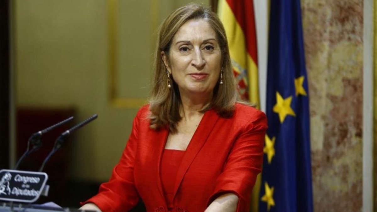La presidenta del Congreso, Ana Pastor.-AGUSTÍN CATALÁN