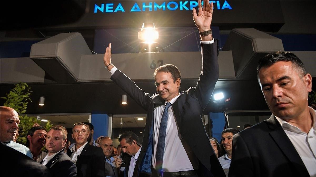 Mitsotakis celebra su mayoría absoluta en las elecciones griegas-