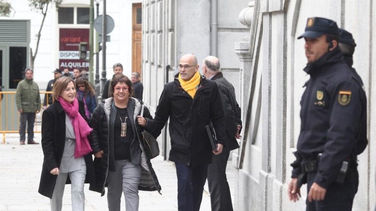 Carme Forcadell, Raül Romena y Dolors Bassa llegan al supremo-EUROPA PRESS