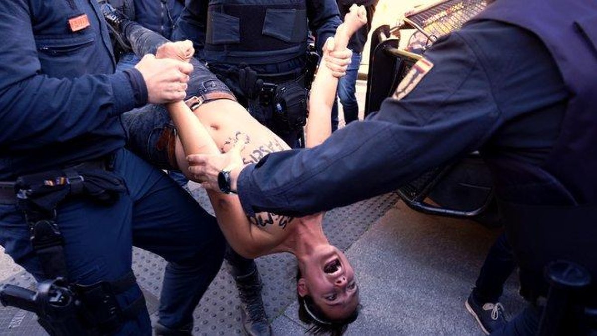 La activista de Femen.-JOSE LUIS ROCA