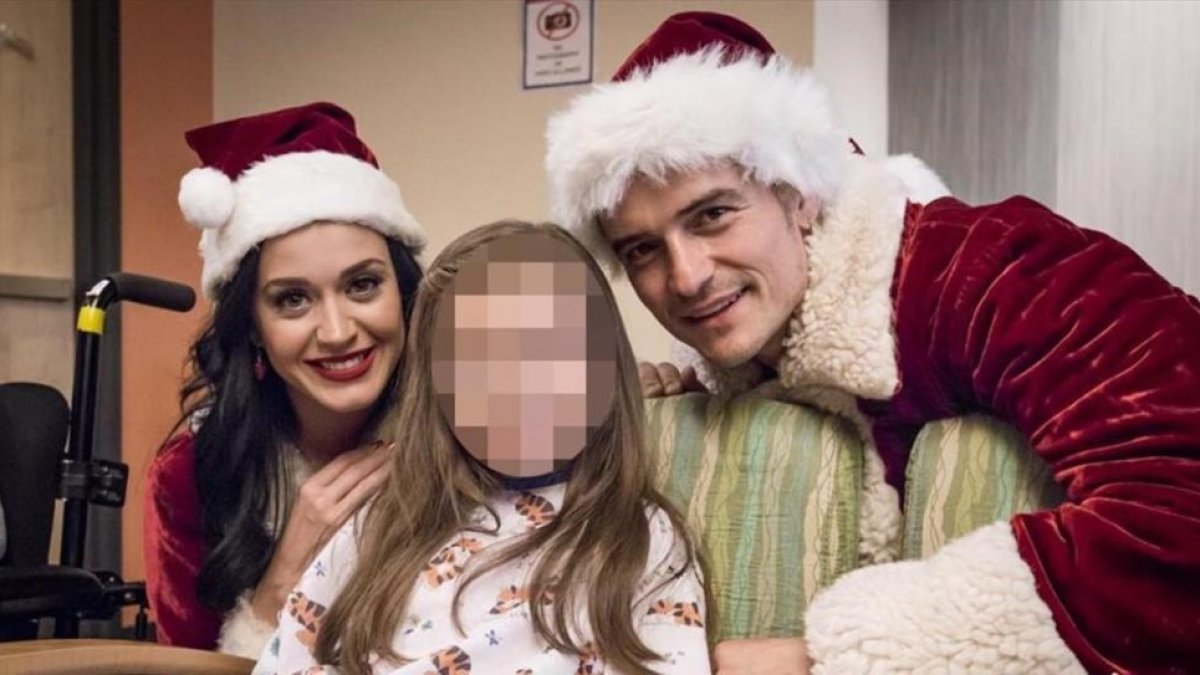 Orlando Bloom y Katy Perry, en el Hospital Infantil de Los Ángeles.-INSTAGRAM