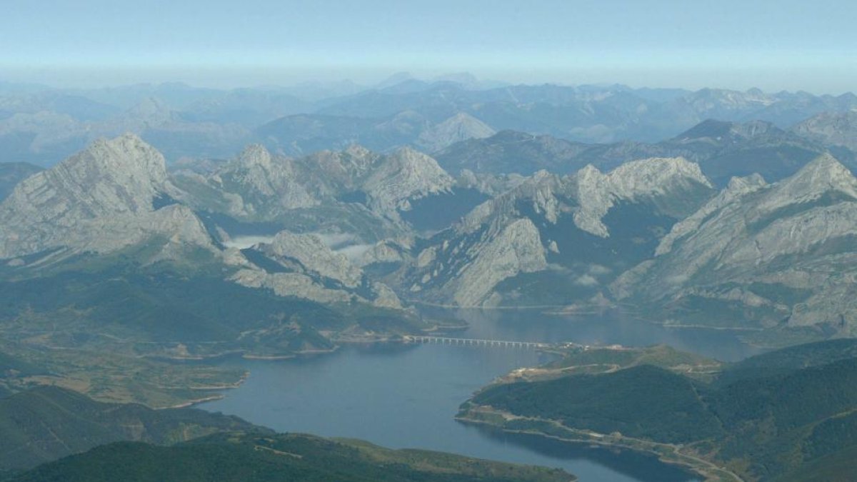 Pantano de Riaño (León)-ICAL