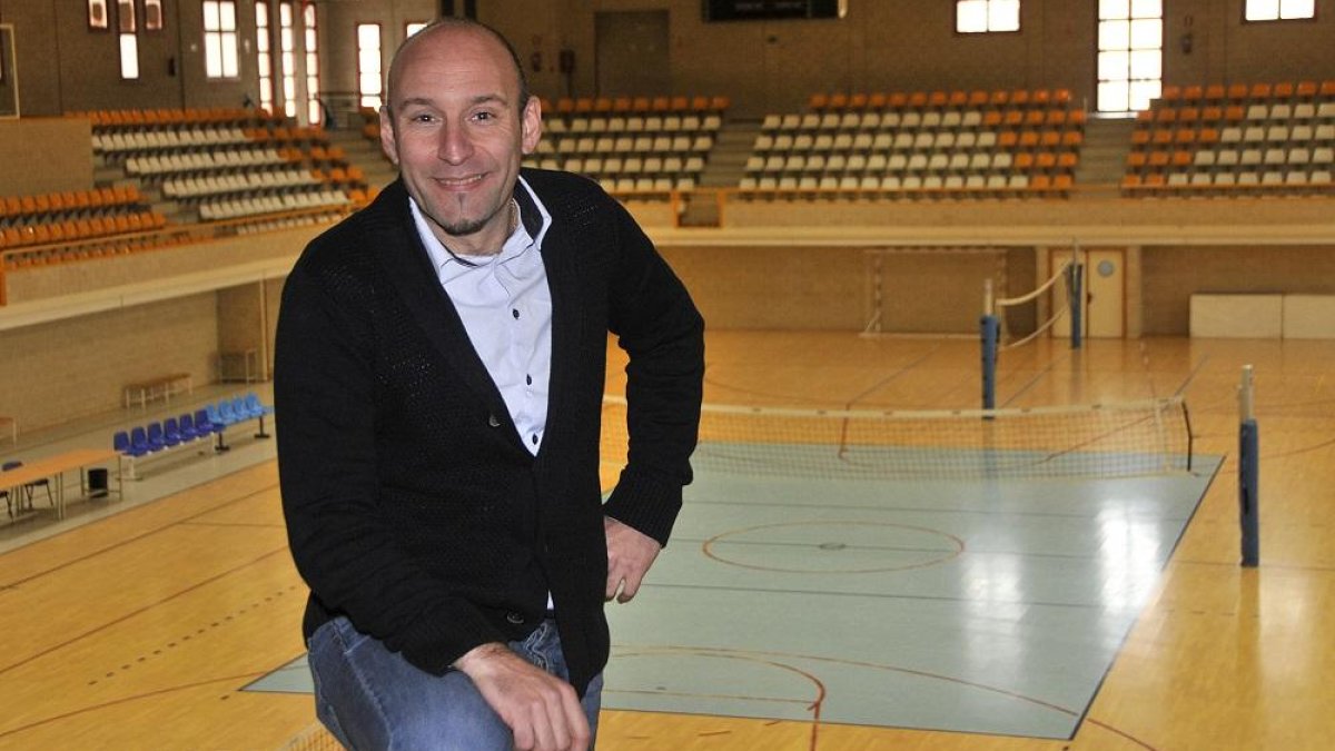 Juan Francisco Mielgo Ayuso, profesor de la Uva en el Campus de Soria y autor del estudio sobre suplementación de hierro  en jugadoras de voleibol .-V.GUISANDE