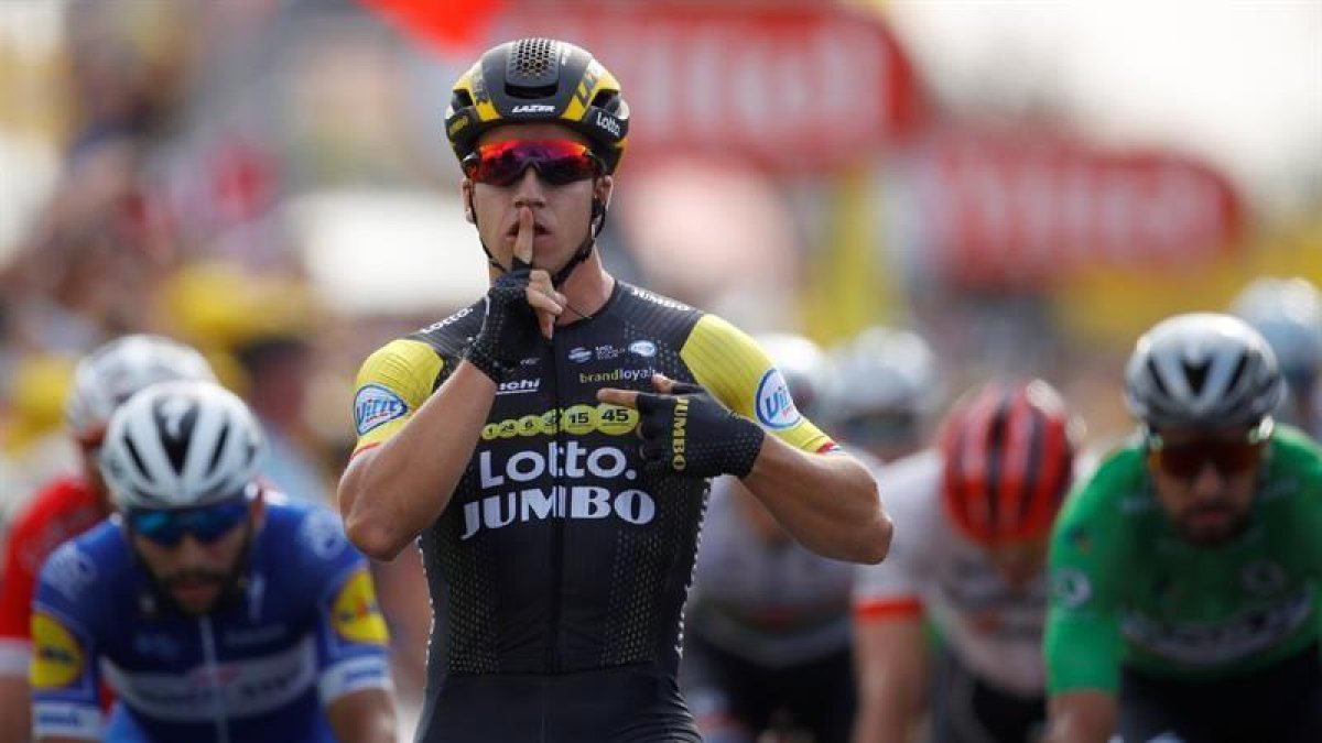 Dylan Groenewegen en su anterior triunfo de etapa.-EFE