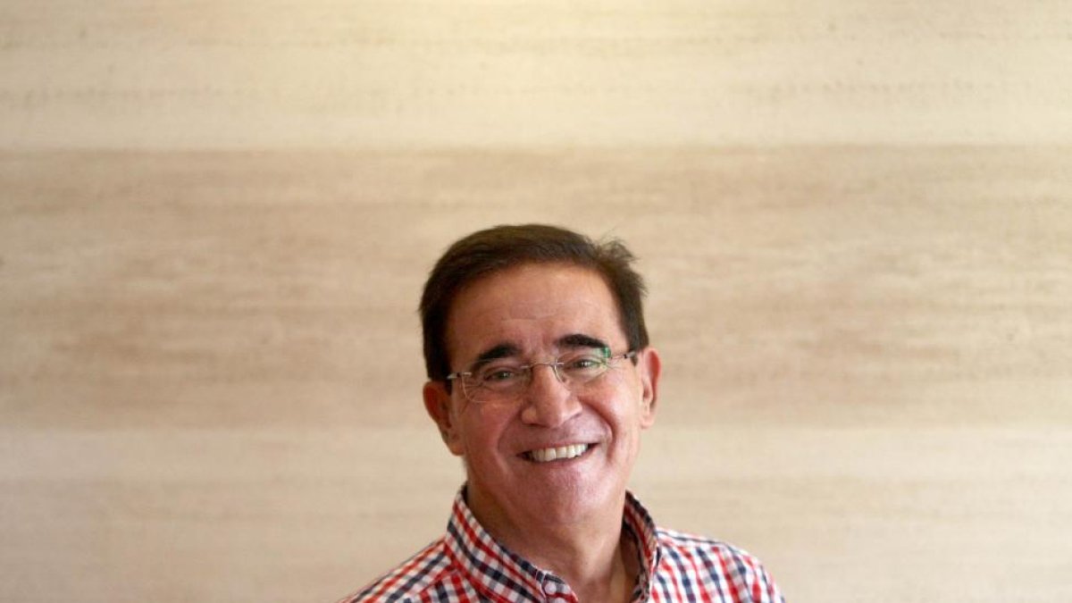 El presidente del Consejo de Colegios Profesionales de Enfermería de Castilla y León, Alfredo Escaja-ICAL