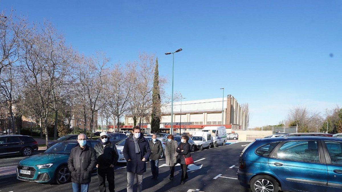 El Ayuntamiento de Valladolid concluye la construcción de un nuevo aparcamiento de 43 plazas en el bario de La Rondilla.- ICAL